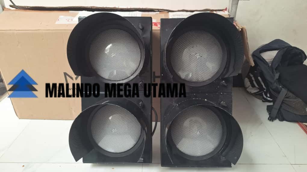Harga Dan Jual Lampu Hati Hati Diameter 20 CM Di Kota Riau